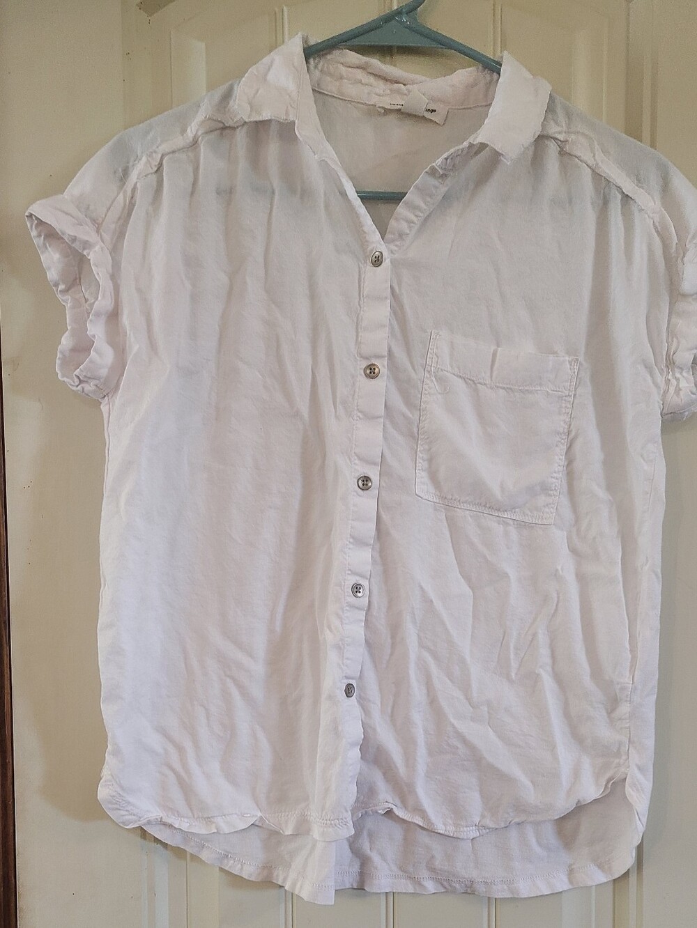 beachlunchlounge White Short-Sleeve Casual Button-Down Shirt Size XS